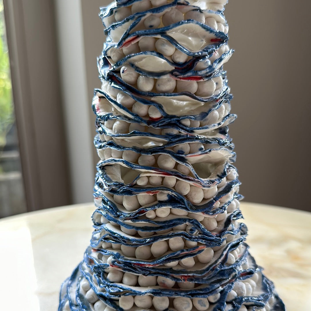 Vase à pois en porcelaine