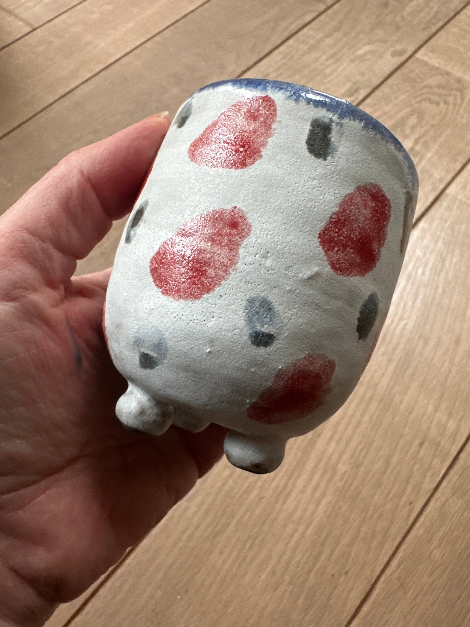 4 funky cups - Caimo Ceramics