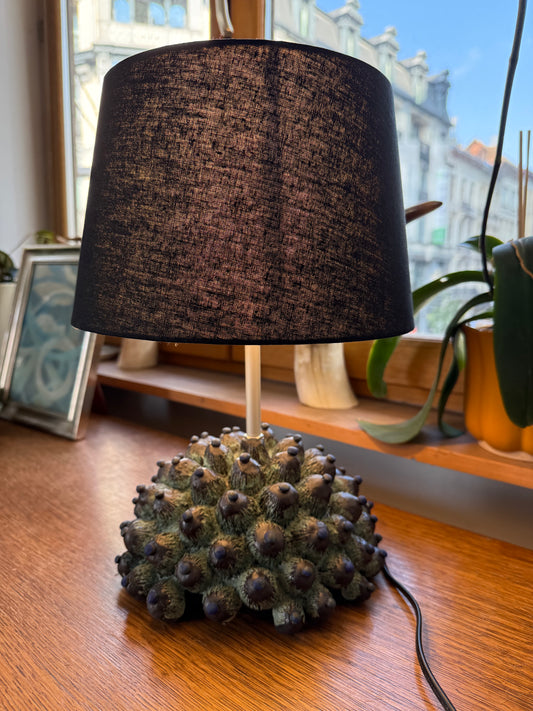 Titties table lamp