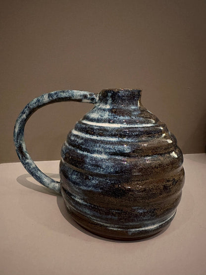 Opal water carafe - Caimo Ceramics