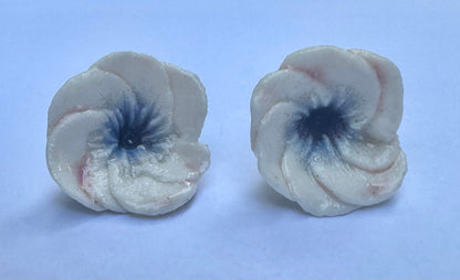 The heart is blue - Caimo Ceramics